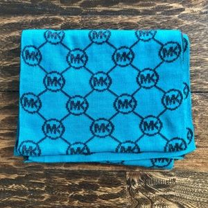 Michael Kors Monogram Turquoise and Grey Two-Tone Scarf - NWT